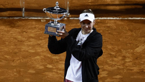 Elena Rybakina conquista torneio de Roma após desistência de Anhelina Kalinina