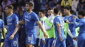 A crónica do Famalicão-FC Porto, 2-4: esperança salva nos penaltíssimos