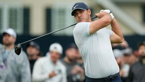 Brooks Koepka comanda isolado o PGA Championship após terceiro dia