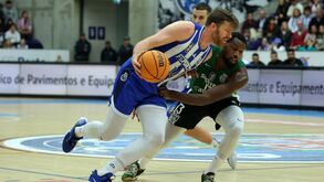 Liga Betclic de basquetebol: Os melhores lances do FC Porto-Sporting