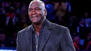 Michael Jordan gasta 3 milhões em descapotável que ultrapassa... os 400 km/h