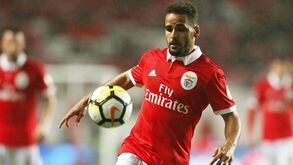 Ex-defesa do Benfica detido no Brasil por uso ilegal de arma de fogo