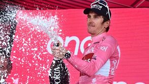 Geraint Thomas preparado para a batalha: «Vou lutar por manter esta camisola»