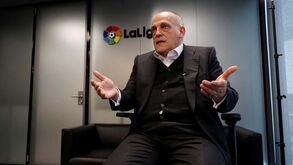 Tebas volta a sair em defesa de Vinícius Jr: «Esta batalha começou há anos»