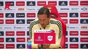 Roger Schmidt: «O Santa Clara não joga como uma equipa que vai descer para a 2.ª Liga»