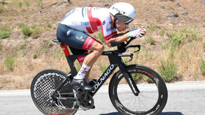 Ivo Oliveira cai para segundo lugar na geral das Boucles de la Mayenne