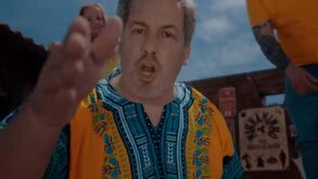 Bruno de Carvalho como nunca viu: ex-presidente do Sporting canta e dança em videoclip de 'Scró Q Cuia'