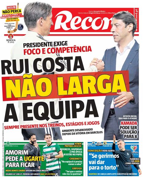 Descarregar capa em PDF de alta resolução