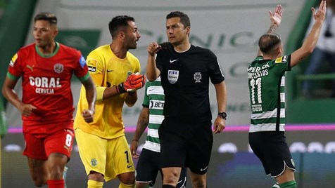 Divulgados os árbitros dos jogos de Sporting CP e SC Braga na Liga Europa e  Liga Conferência