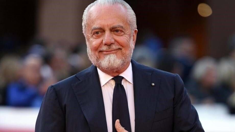 Um americano e um japonês: Di Laurentiis já sabe o que o Nápoles precisa para a próxima temporada