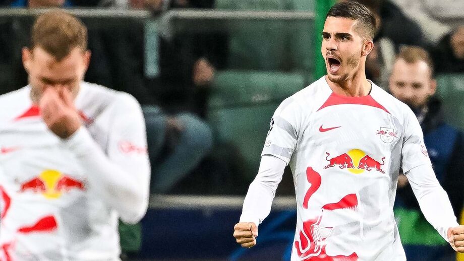 Benfica perguntou por André Silva: recusado em 2019, avançado fez juras de amor ao FC Porto
