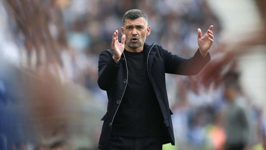 Sérgio Conceição ataca o 10º troféu
