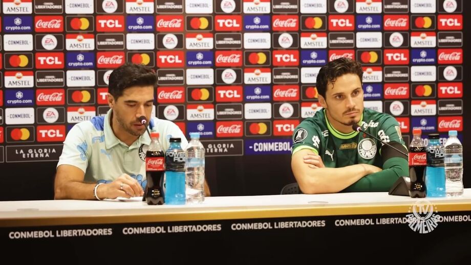 Gabriel Veiga também prestou a sua homenagem com a braçadeira preta no braço