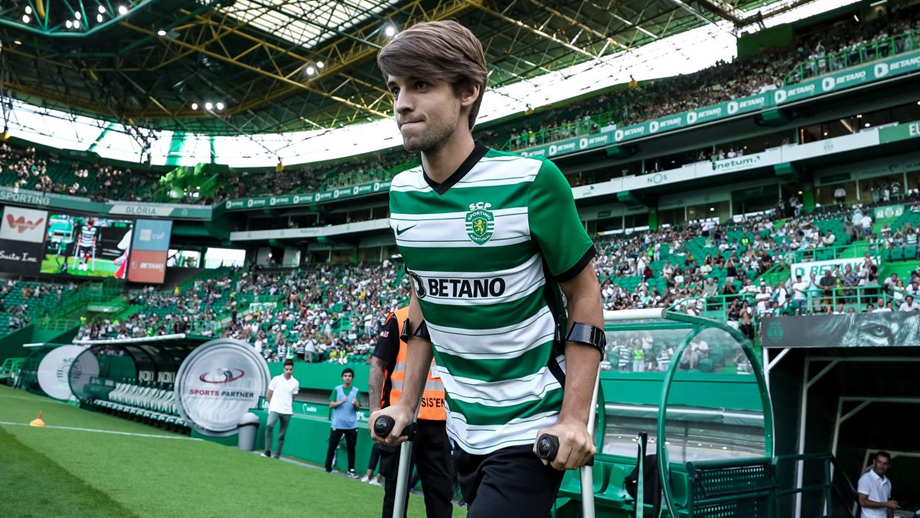 Médio do Sporting voltou aos treinos após grave lesão