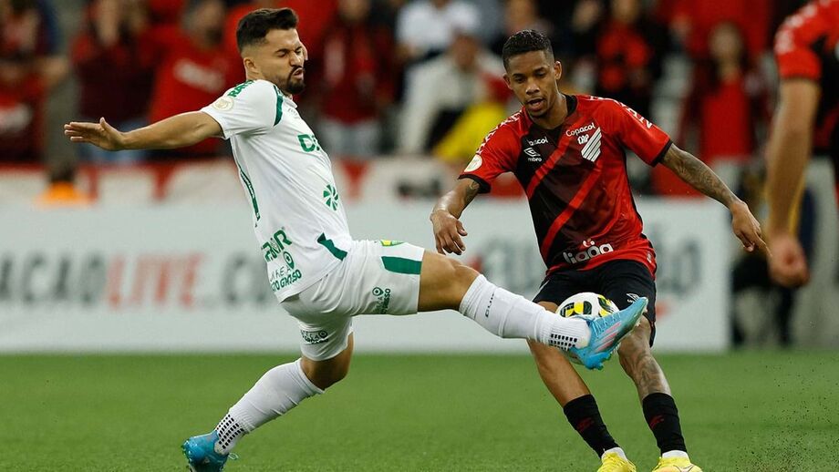 Pedrinho foi afastado do Ath. Paranaense