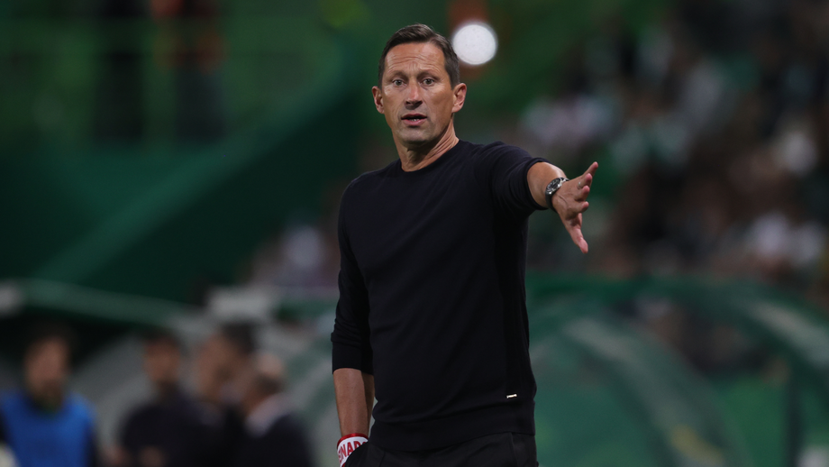 Treinador do Benfica confiante para o jogo com o Santa Clara