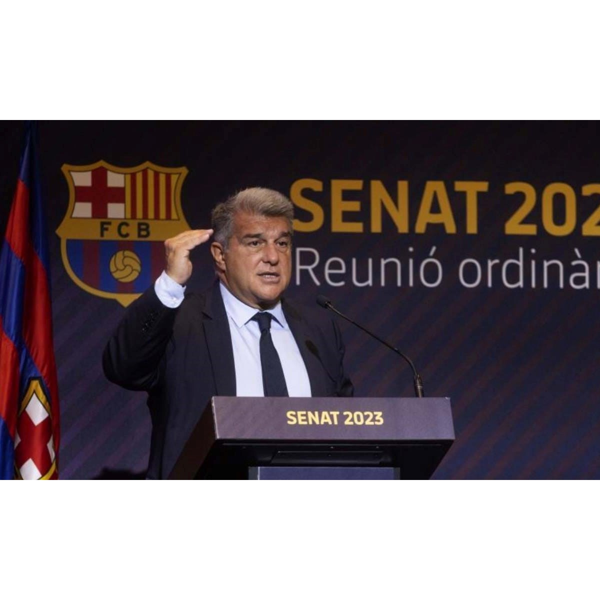 Ex-dirigente do Barcelona avisa «É impossível pagar uma dívida de 3 mil milhões de euros» - Barcelona foto