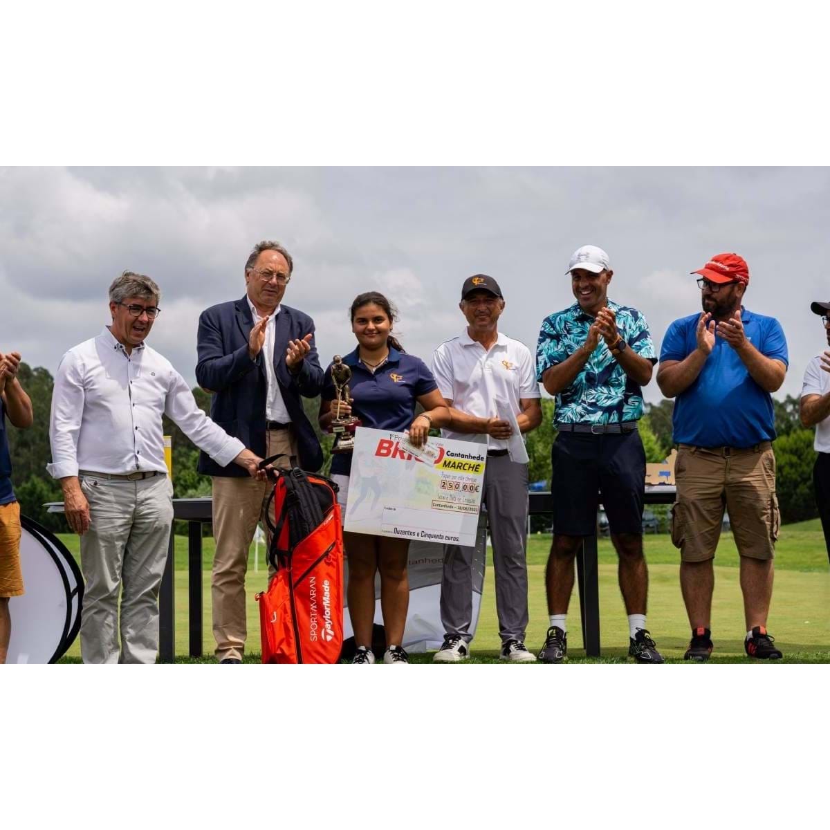 Aline Marques bicampeã - Golfe foto