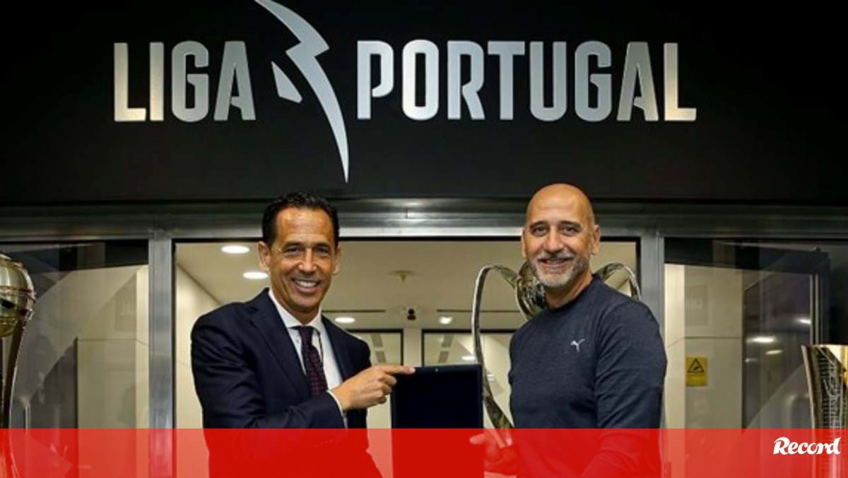 The official ball for professional competitions in Portugal becomes Puma – Futebol Nacional