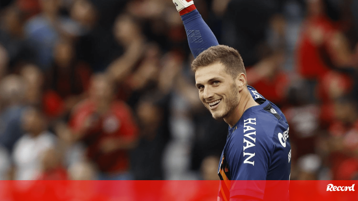 Ederson and Alisson ‘approve’ Bento’s Bento: ‘He would be a great name for Portuguese football’ – Benfica