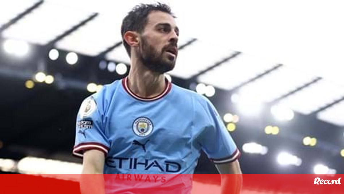 Mercado: Espanhóis dizem que Bernardo Silva está perto da Arábia, Brighton  segura avançado formado no Benfica e médio do City ruma ao Barça - Mercado  - Jornal Record