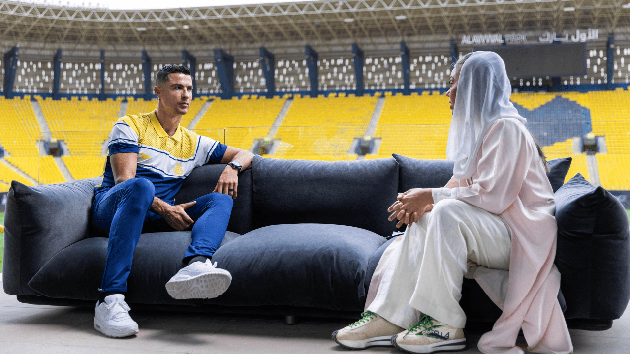 Cristiano Ronaldo é apresentado em clube saudita: “Estou aqui para