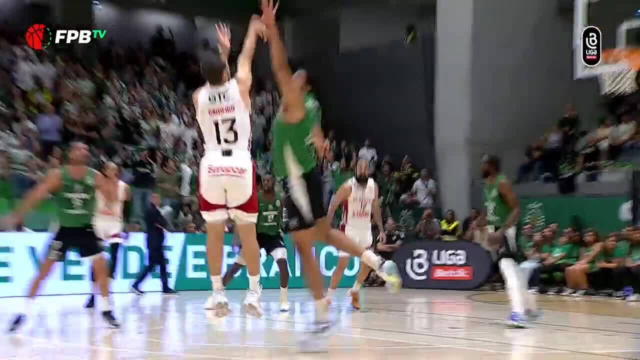 Sporting bate Benfica na Luz e empata final do playoff - Basquetebol -  Jornal Record