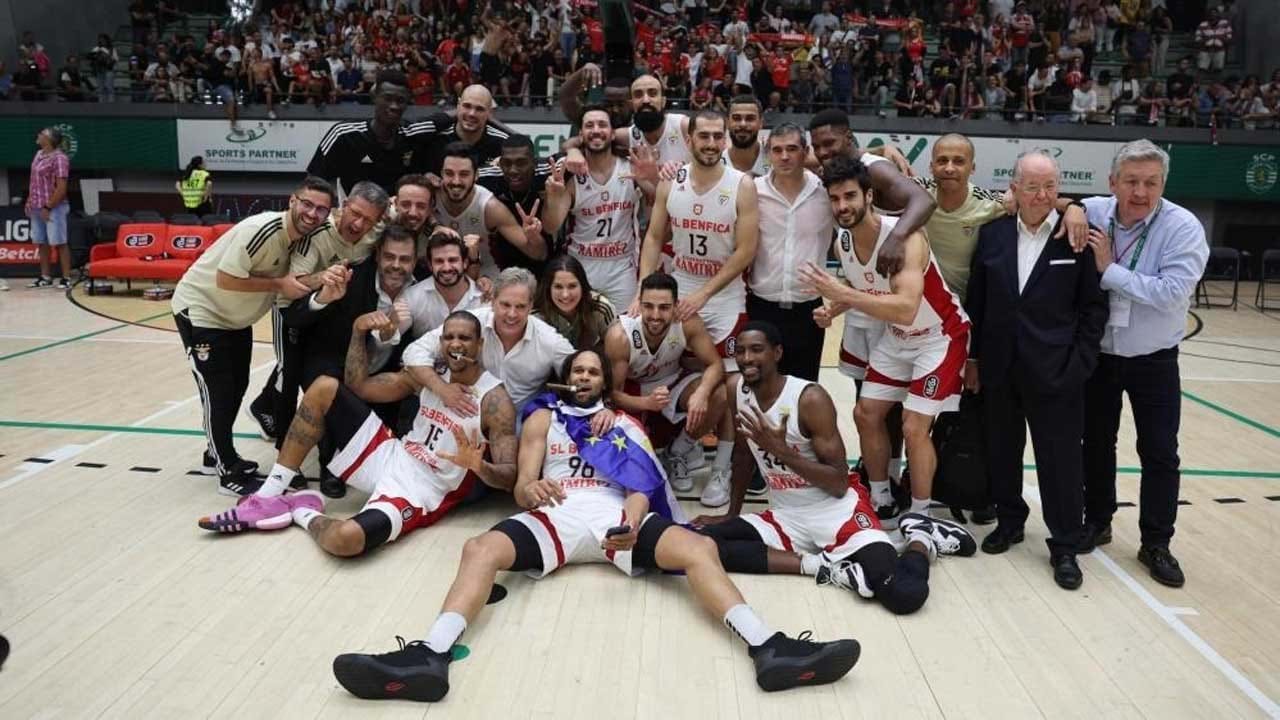 Benfica vence primeiro jogo da final do Nacional de basquetebol (85-84)