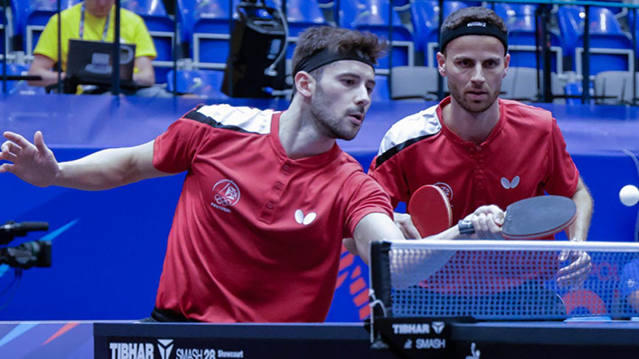 Seleção masculina de ténis de mesa garante 'meias' dos Europeus de