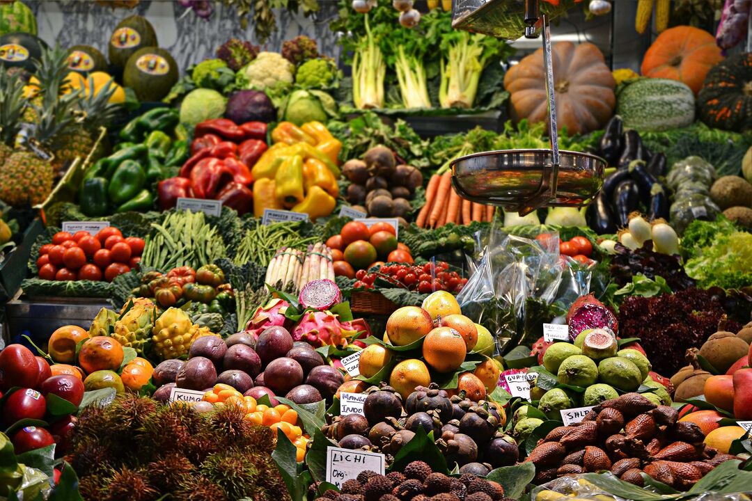 compras consumo supermercado comida alimentos fruta legumes
