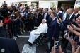 Papa Francisco tem alta hospitalar após cirurgia