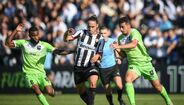 Defesa-central: João Batista (Länk Vilaverdense) - à direita na foto