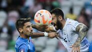 Defesa-esquerdo: Gonçalo Maria (Belenenses) - à esquerda na foto