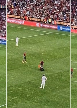 Vídeo. Adepto invade jogo para pegar CR7 ao colo e ele deixou