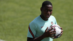 Chermiti e Essugo fora da convocatória de Portugal para o Europeu de sub-19