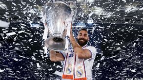 Oficial: Benzema deixa Real Madrid