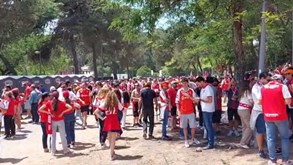 De miúdos a graúdos: adeptos do Sp. Braga reunidos em festa para o arranque da final da Taça de Portugal