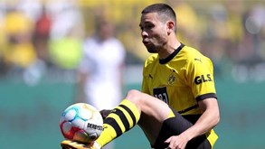 Mercado: Bayern confirma Raphaël Guerreiro, Kökçü assina por cinco épocas e David Simão renova com o Arouca