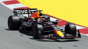 Verstappen foi o mais rápido na primeira sessão de treinos livres para o GP de Espanha