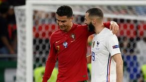 Benzema pediu informações a Ronaldo depois de receber proposta para rumar à Arábia Saudita
