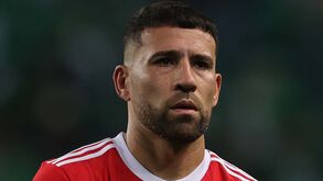 Otamendi está de saída do Benfica