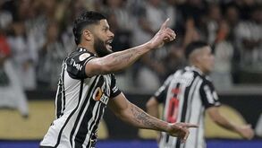 Hulk trama Pepa no dérbi mineiro