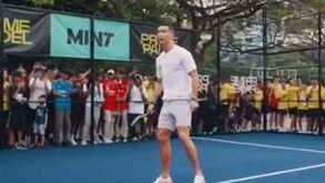 Serviço, direita, esquerda e smash: Cristiano Ronaldo mostra que também podia ser craque no padel