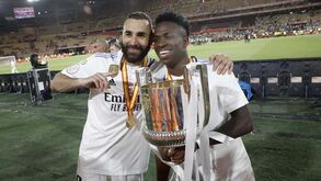 A emotiva despedida de Vinícius Jr. a Benzema: «Conquistámos Espanha, a Europa e o mundo juntos»