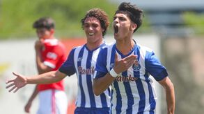 Gonçalo Sousa (à dir.) fez o segundo golo portista