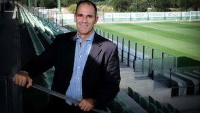 Tomaz Morais faz visita guiada à Academia e lembra um filho da casa: «Sempre que vem a Portugal, visita-nos!»