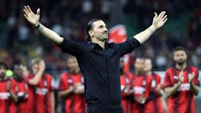 Do 'génio' ao que 'trabalhava como uma mula': Ibrahimovic elege um onze de craques com quem partilhou o balneário