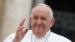 Papa Francisco no hospital de Roma para ser operado