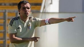 Benfica já decidiu que vai dispensar Luís Castro e Filipe Coelho 
