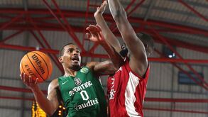 Travante tentou abandonar o pavilhão da Luz? As versões do que sucedeu após o Benfica-Sporting